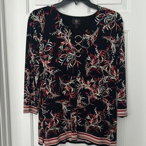 LIKE NEW!! JM Collection Black and Red Floral Blouse